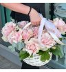 Композиция в корзине из роз «Франция»