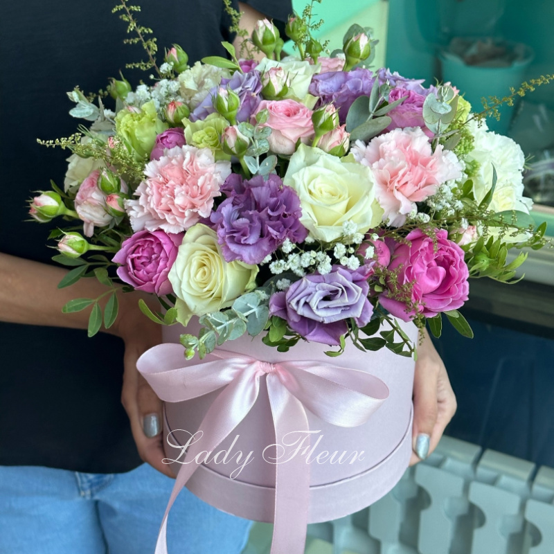 Композиция в коробке «Самое нежное»