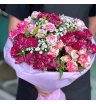 Монобукет из кустовых роз «Розовый микс»