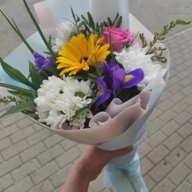 Букет «В знак внимания» от интернет-магазина «Lady fleur 63» в Тольятти