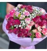 Сборный букет с розами и гипсофилой «Цветущий сад»