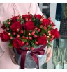 Композиция в коробке с розами «Красная шапочка» 2
