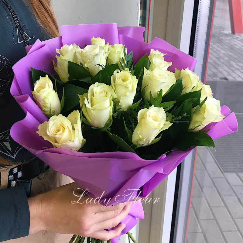 Букет из белых роз «Доброе утро»