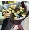 Букет из пионовидных кустовых роз «Шарм»