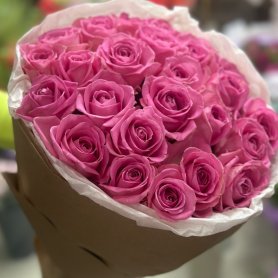 букет из 25 розовых роз от интернет-магазина «Lady fleur 63» в Тольятти
