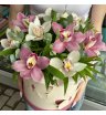 Композиция из орхидей в коробке «Невесомость»