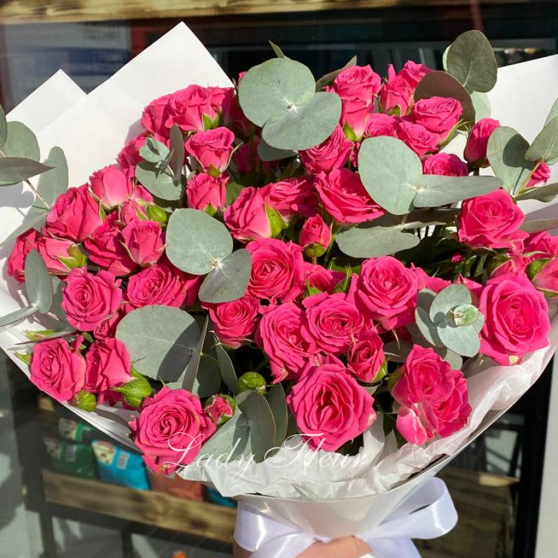 Розовый букет страсти 1