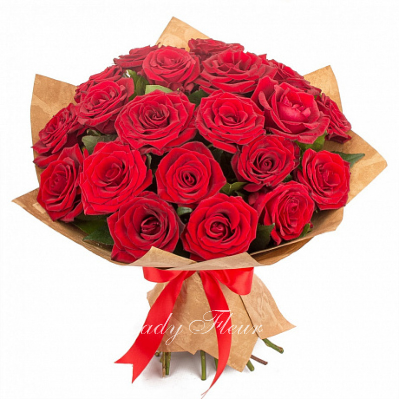 Красные розы «Комплимент»